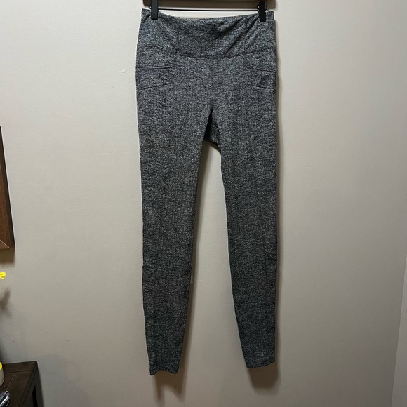 Athleta Herringbone Metro‎ High Waisted Leggings size Medium Tall - Picture 1 of 8